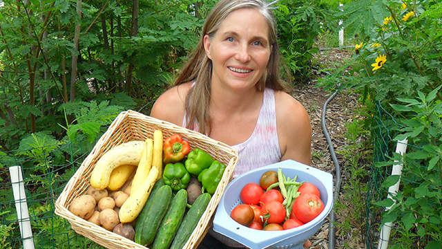 Marjory Wildcraft, backyard food expert, to host 'Home Grown Food ...