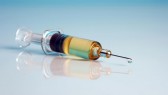 Vaccine-Syringe-Shot-Needle-e1463997740365
