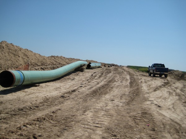 Image: Trump advances two energy infrastructure projects: Keystone XL and the Dakota Access pipelines… can he balance infrastructure with environmental protection, too?