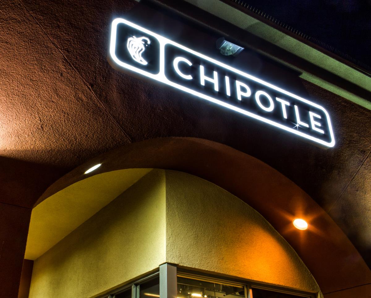 Image: Chipotle has officially eliminated all artificial ingredients from its menu