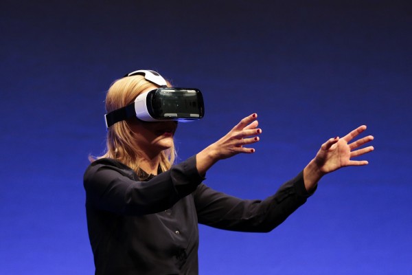 Image: Virtual reality now being used for pain intervention and PTSD treatment