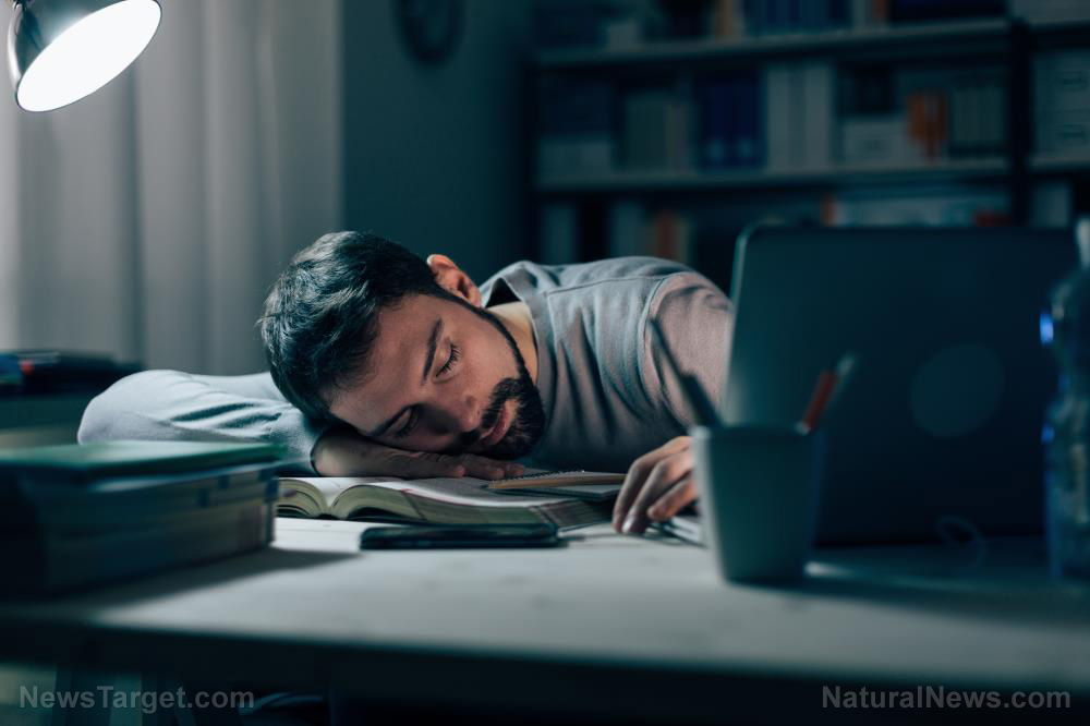 Image: The profound effect working night shifts can have on your body