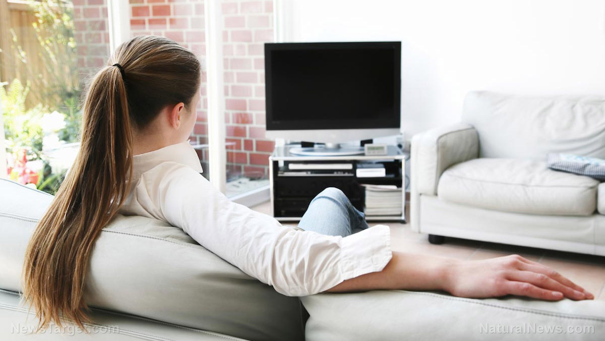 Image: Inactivity doubles your risk of blood clots: New study says sitting around, like when watching TV, raises risk even in those who exercise