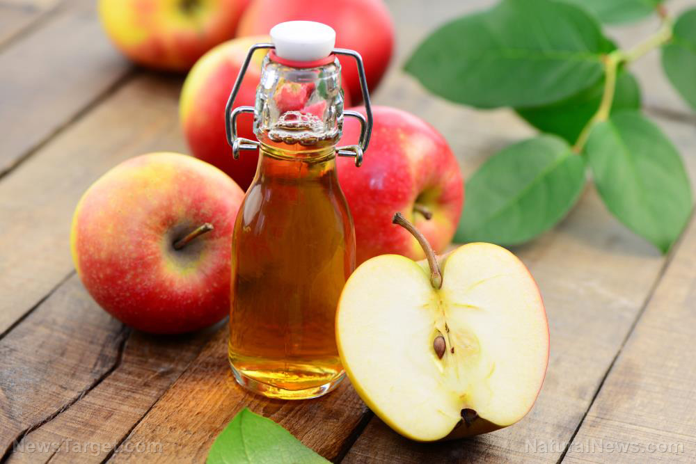 Image: Acetic acid found in apple cider vinegar can help prevent obesity