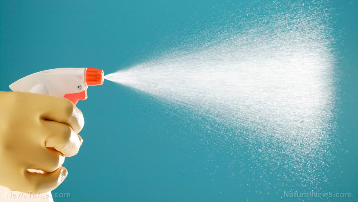 Image: DIY antibacterial spray for your workout equipment