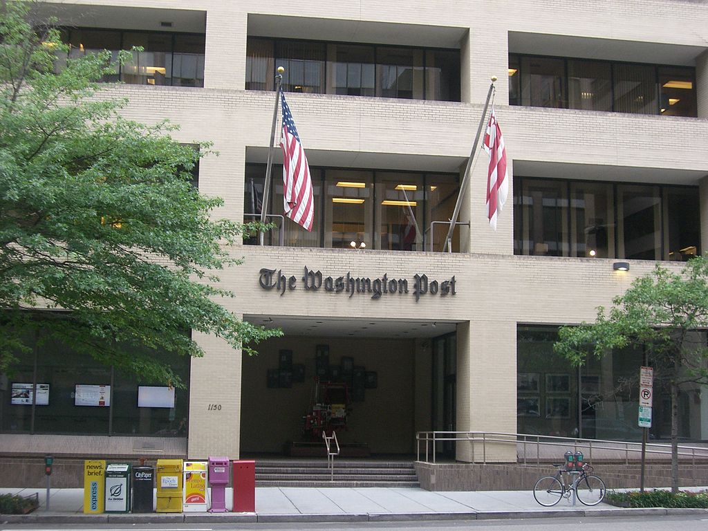 Image: Is the Washington Post protecting Robert Mueller by deleting an article about a witness being a pedophile?