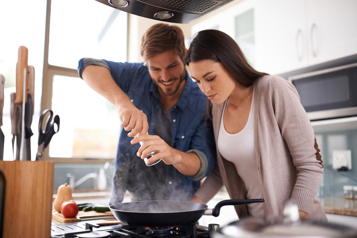 Image: Couples who cook together stay together