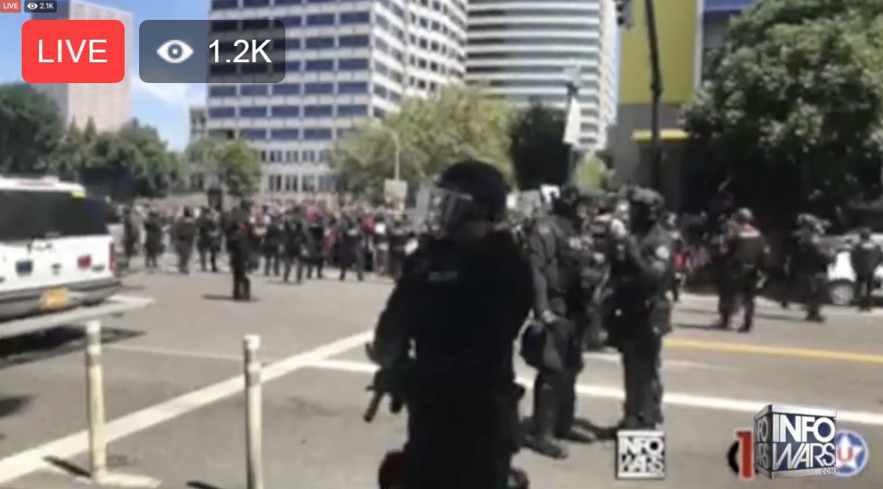 Image: Collapse: Leftists have taken over Portland, Oregon, as cops are no longer responding to calls