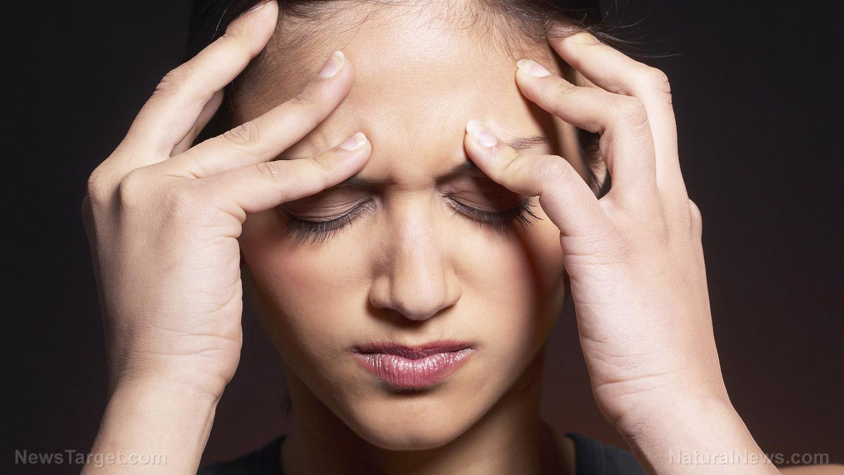 Image: Research identifies the culprit that makes women more susceptible to migraines