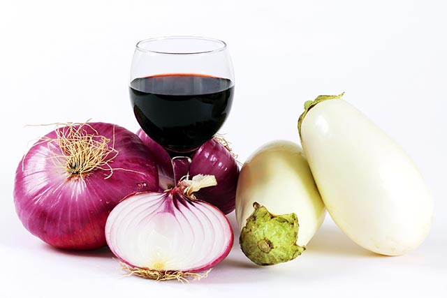 Image: Red wine and onions? This unusual combination offers potent cardioprotective benefits