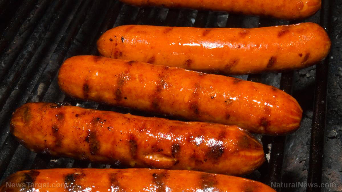 Image: 7 Reasons to avoid hot dogs altogether