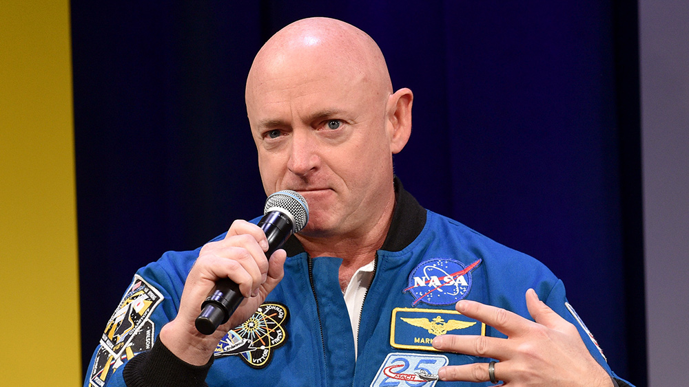 Image: For Mark Kelly, attending forum hosted by CCP was the beginning of lucrative relationship with China