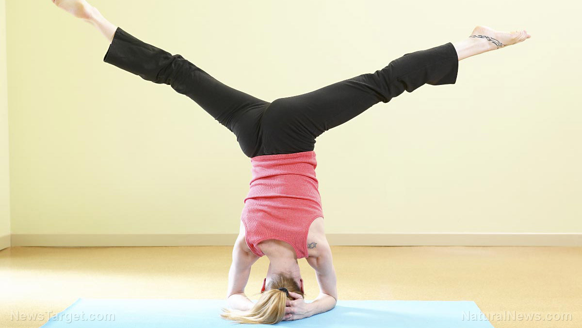 Image: Headstand yoga DOES NOT increase blood flow to the brain, study finds