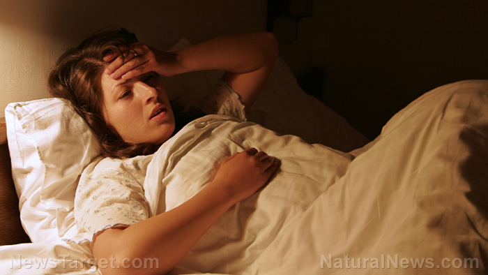Image: Herbal remedies and soothing teas: Effective natural cures for the common cold