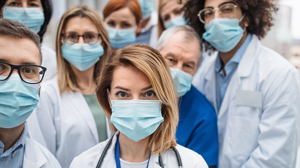 Image: Hospital nurses in New York strike over inadequate staffing amid coronavirus