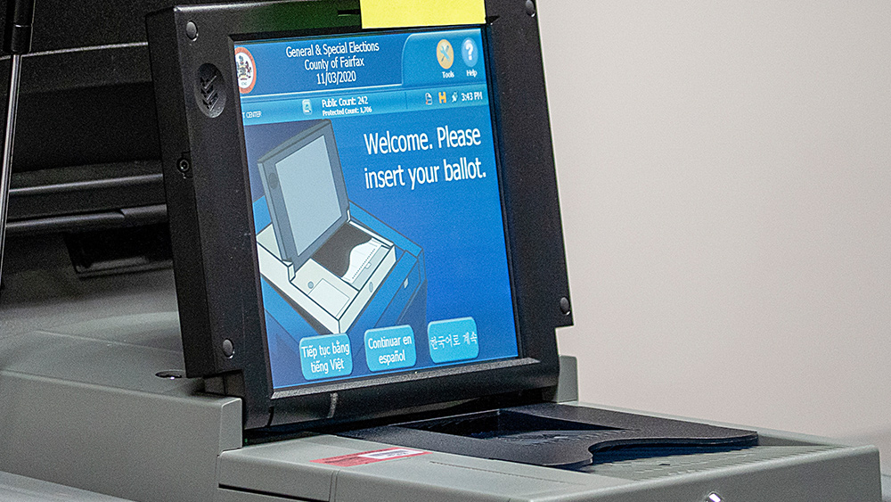 Image: “Programming error on security keys” prompts “emergency ballot” use in Georgia Senate runoff
