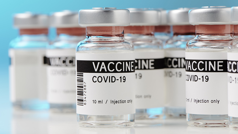 Image: Study links Moderna’s coronavirus vaccine to painful skin reactions after inoculation