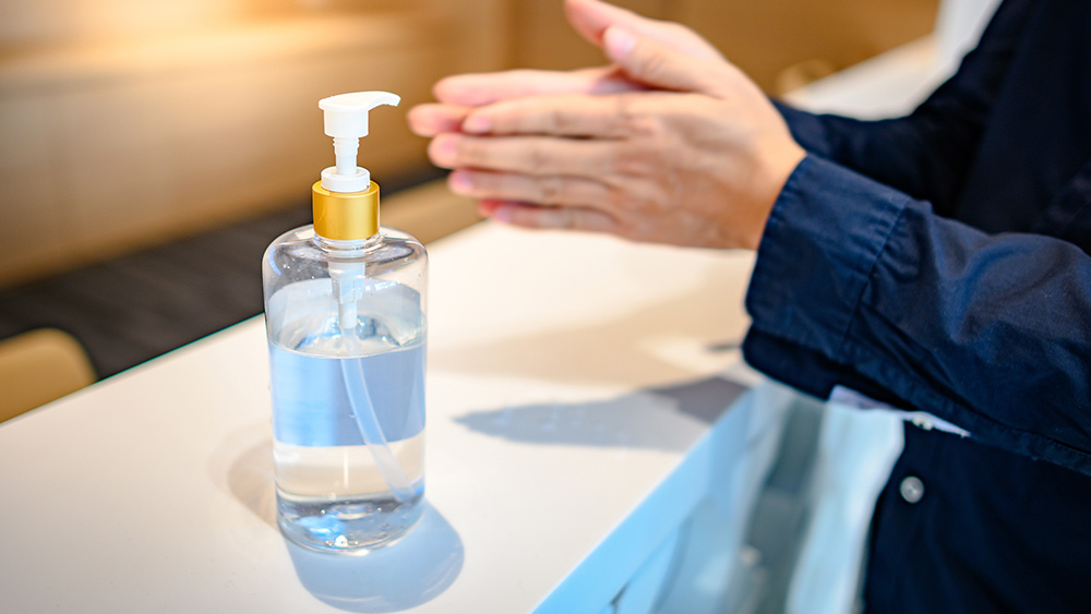 Image: Cancer-causing chemical found in hand sanitizers made during the pandemic