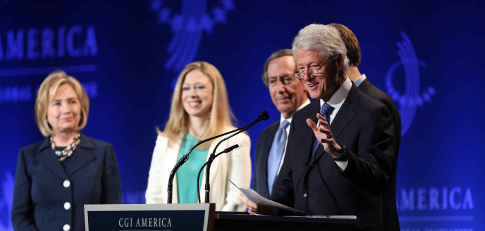 Image: Chelsea Clinton calls for coordinated global war against vaccine skeptics