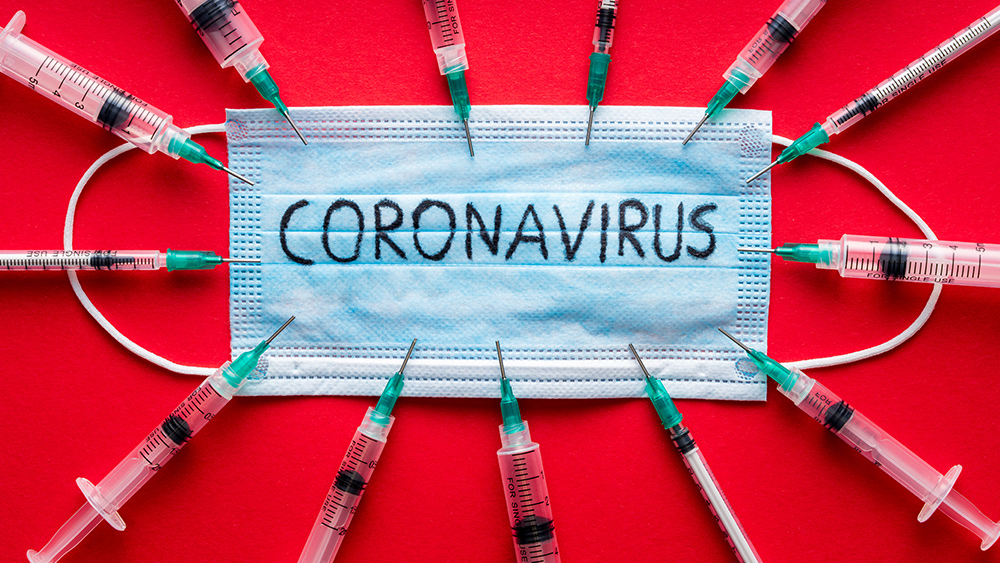 Image: Doctors and nurses sue hospital for required Wuhan coronavirus vaccine