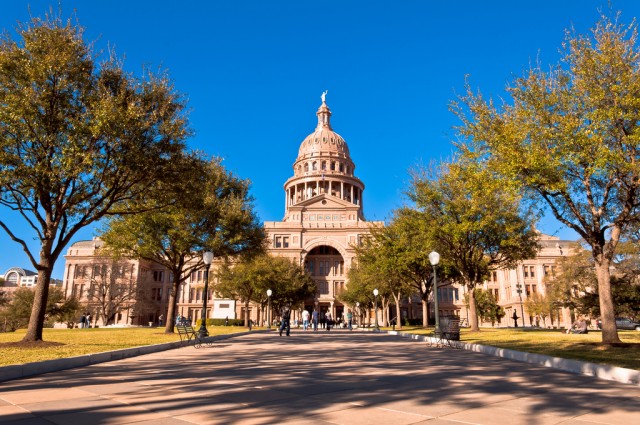 Image: SUPERSPREADERS: 6 fully vaccinated Texas State House Democrats test positive for coronavirus after fleeing the state on private jet