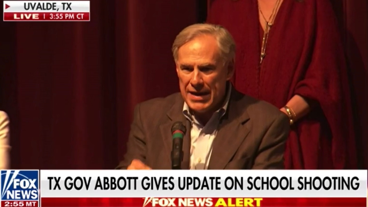Image: Texas Gov. Abbott blasts police officials for lying to him about Uvalde shooting
