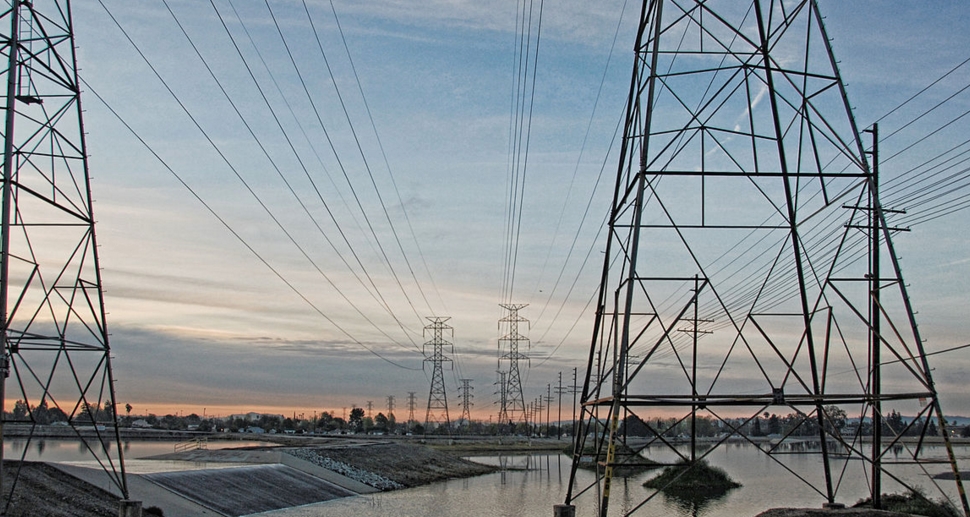 Image: Electricity shortage warnings grow across US