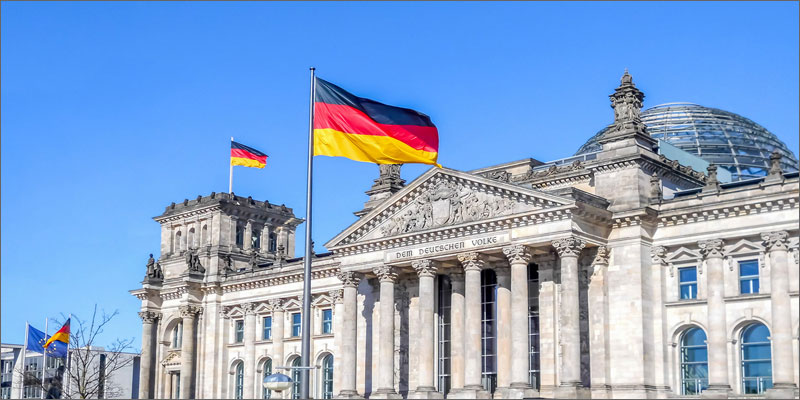 Image: German government announces gas levy that could triple household heating bills