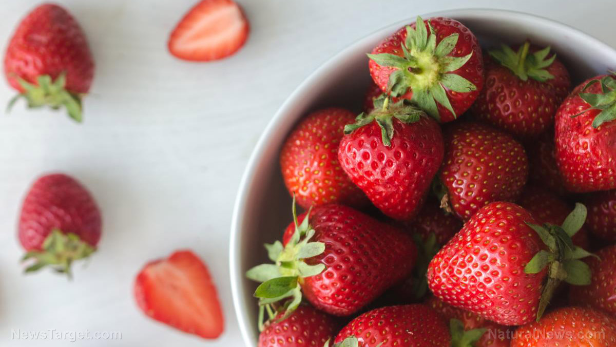 Image: Study: Strawberries can help protect against brain inflammation and Alzheimer’s