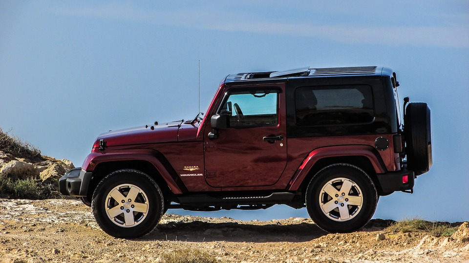 Image: 63,000 Hybrid Jeep Wranglers recalled in yet another major blow to hybrid vehicles