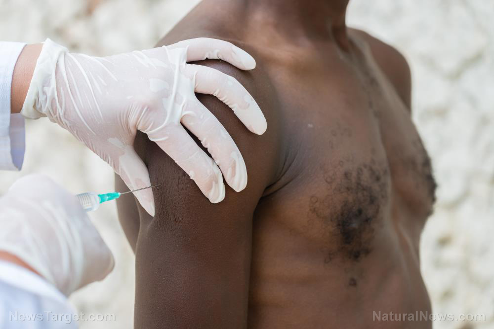 Image: Uganda receives 1,200 doses of experimental Ebola vaccine