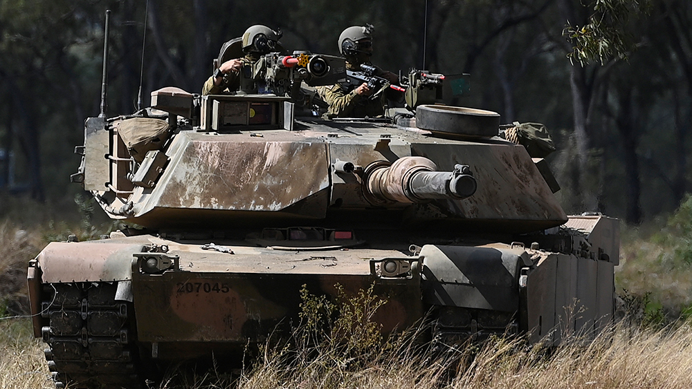 Image: Biden sends 31 Abrams M1 tanks to Ukraine after previously warning that doing so would lead to World War III