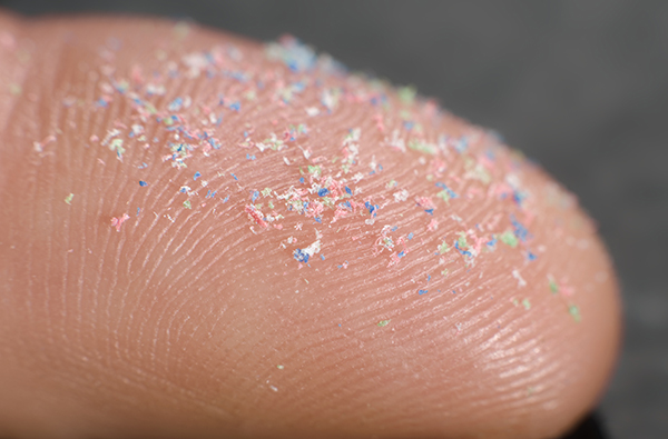 New scientific review shows how everyday items are damaging human bodies with microplastics