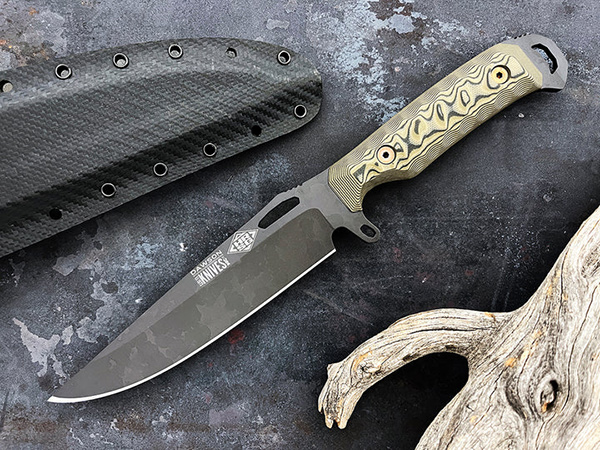 John Roy and Mike Adams unveil the Escape from LA tactical knife designed for URBAN SURVIVAL