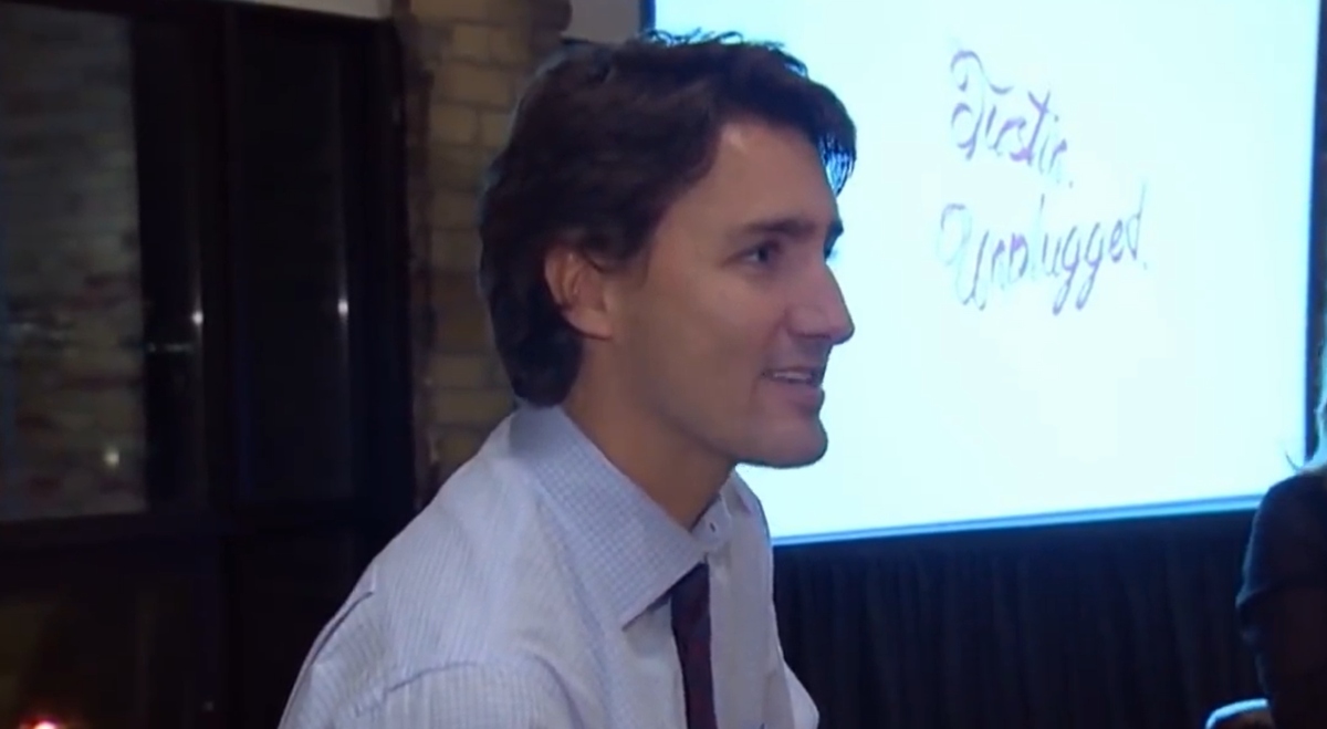 Trudeau considers deploying Canadian troops to Ukraine