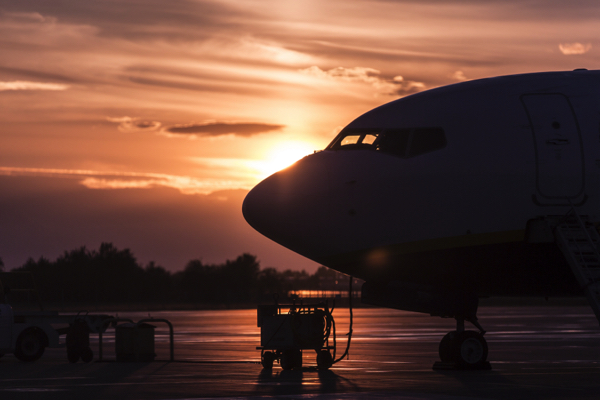 U.S. may close parts of airspace as government shutdown forces controllers to work without pay