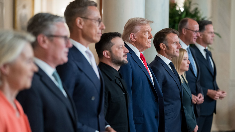 U.S. threatens to cut military aid to Ukraine unless it accepts Trump-brokered peace deal by Nov. 27 deadline