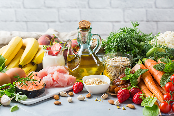Mediterranean diet linked to longer survival in cancer patients, study finds