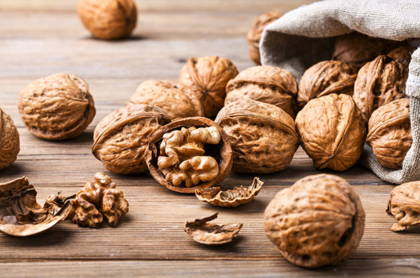 California walnut production faces water scrutiny amid reported health benefits