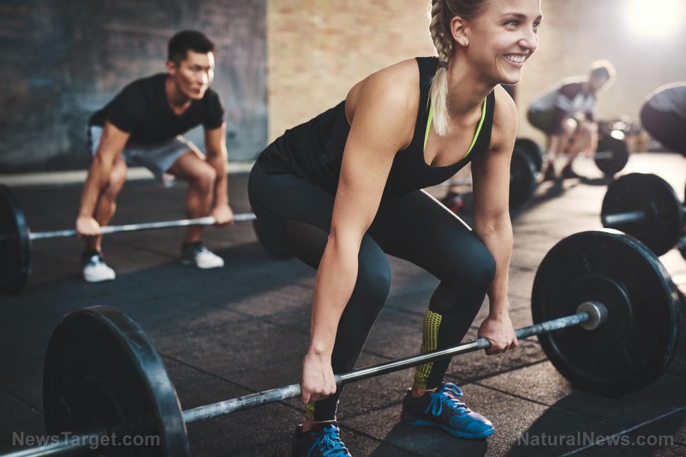 Study: 17 Minutes of Daily Weight Training Linked to Lower Risk of Death From Heart Disease, Dementia
